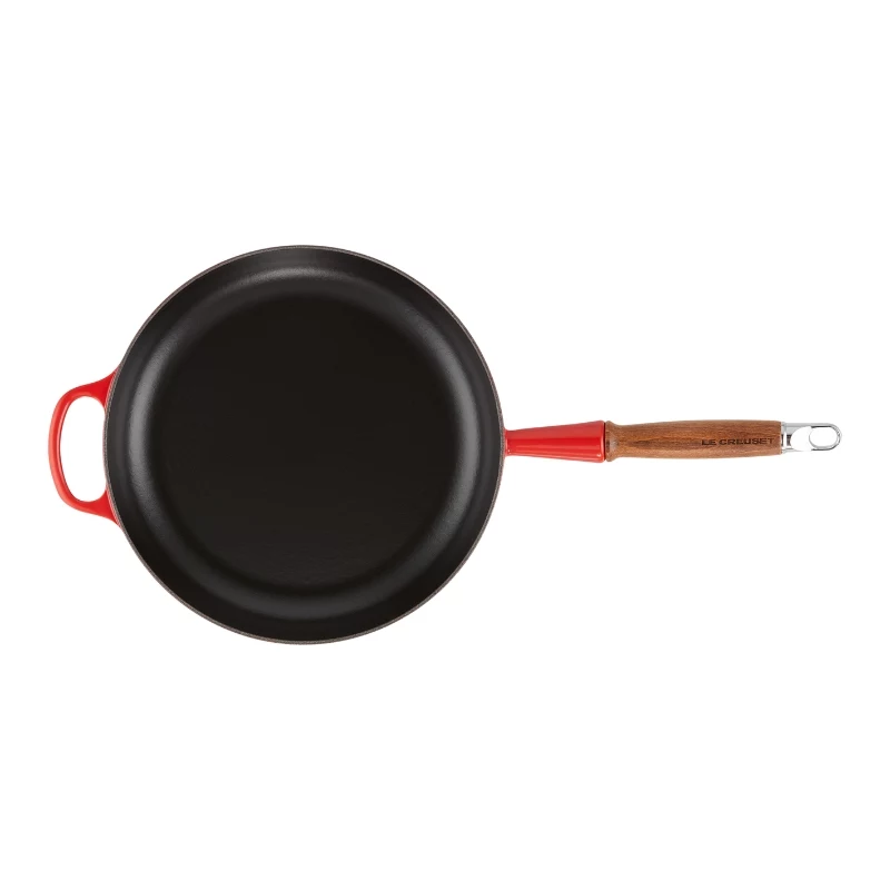 LE CREUSET gietijzeren koekenpan met houten handgreep 28 cm rood