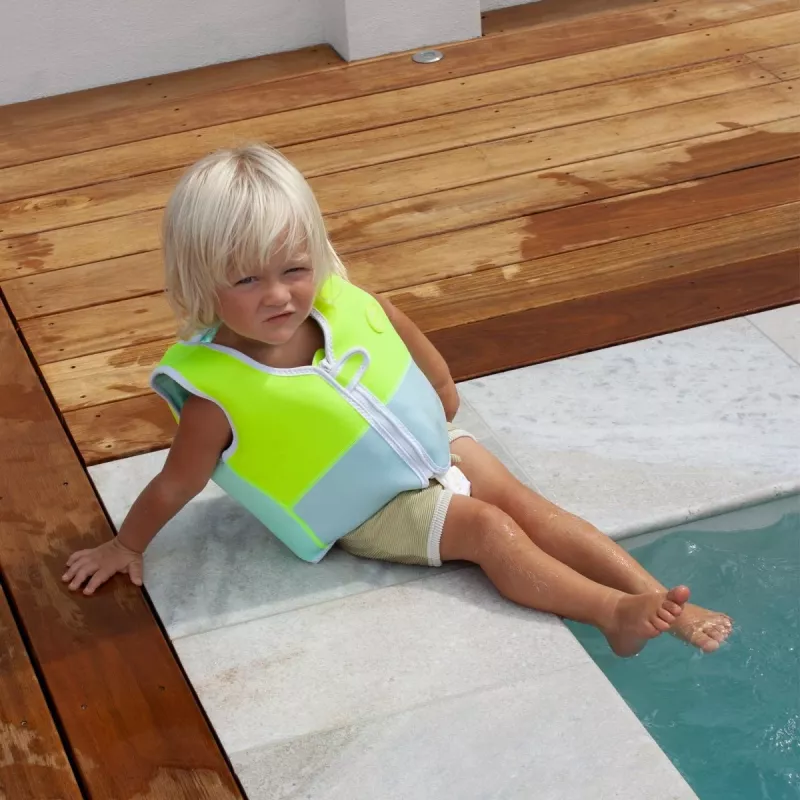Sunnylife zwemvest (2-3 jaar) – Salty the Shark Aqua Neon Yellow