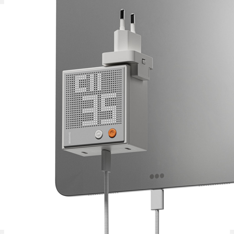 SHARGE Pixel 140 GaN-oplader, 140W, 3x USB-C, dot-matrix-display - wit