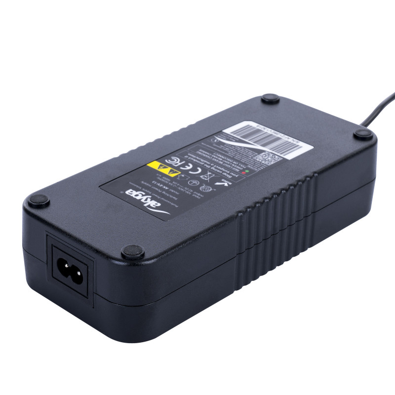 Akyga AK-EV-13 oplader voor 36 V e-bikes, 42 V / 4 A 168 W, 3-polig XLR (M), 1 m