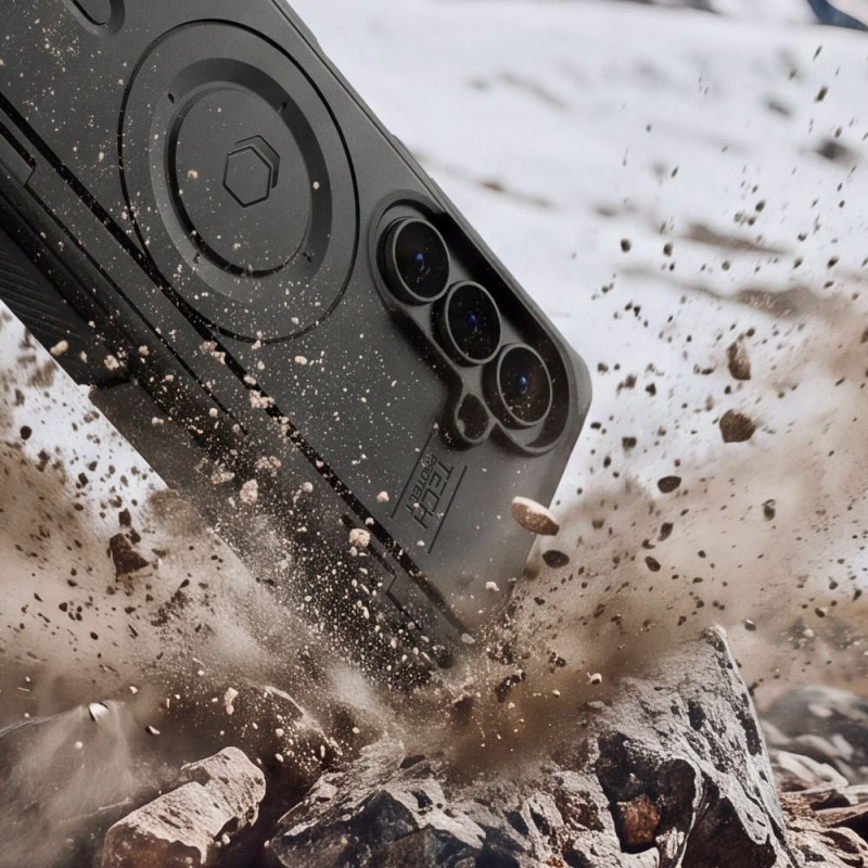Tech-Protect Kevlar Pro MagSafe hoesje voor Samsung Galaxy Z Fold 8 Ultra, zwart