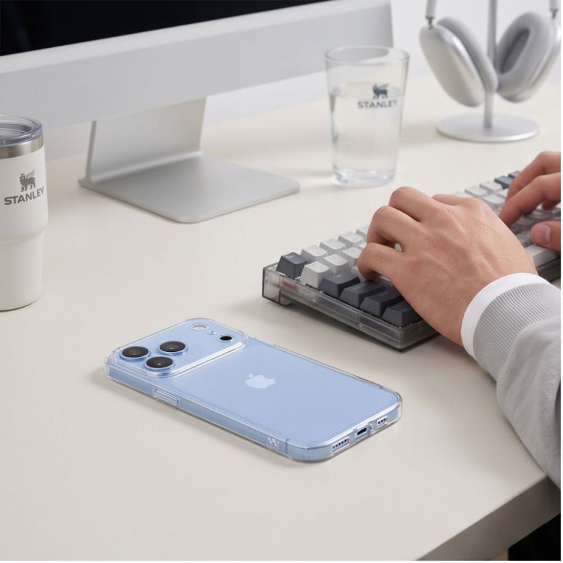 Tech-Protect FlexAir hoesje voor Apple iPhone 17 Pro / 18 Pro, transparant