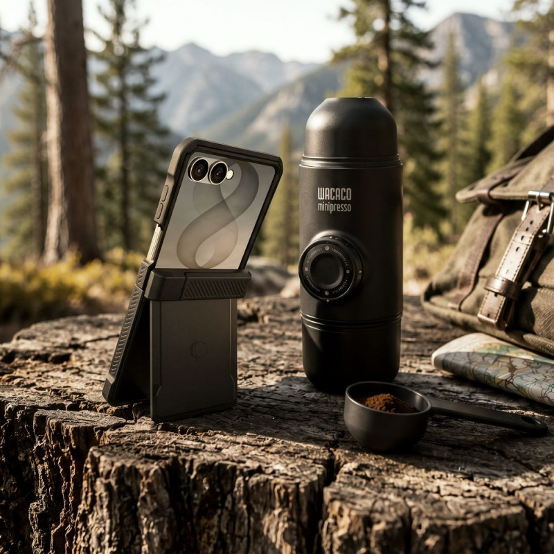 Tech-Protect Kevlar Pro hoesje voor Samsung Galaxy Z Flip 8, zwart