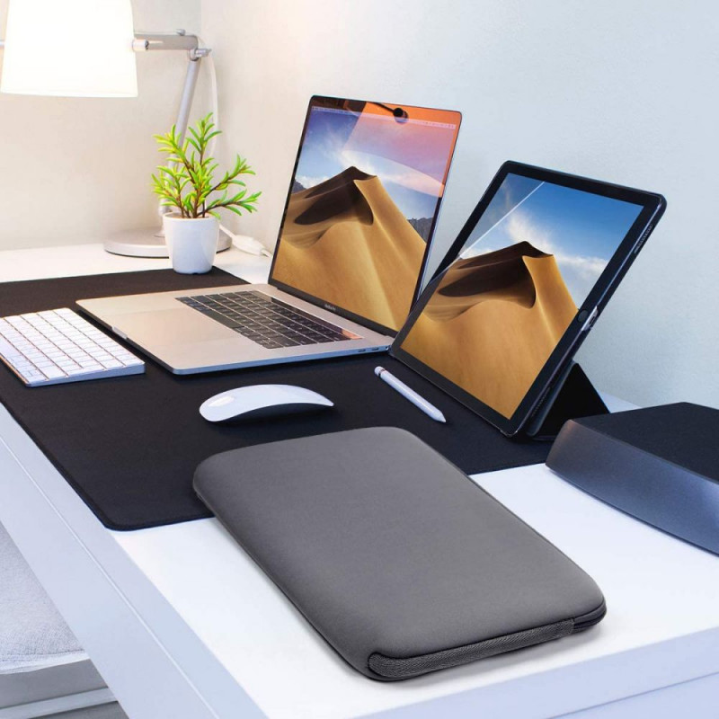 Tech-Protect Neopreen 13-inch laptophoes, zwart