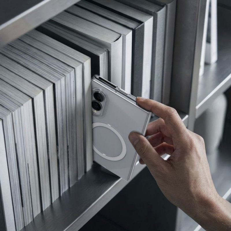Spigen AirSkin MagSafe-hoesje voor Samsung Galaxy Z Fold 8, transparant/wit