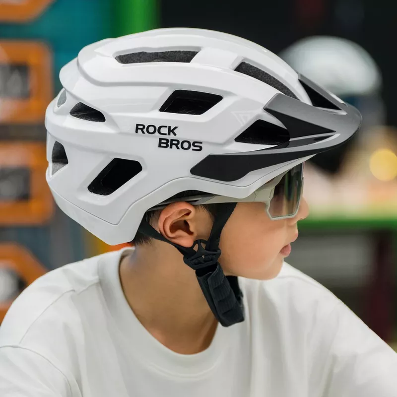 Rockbros LK-67 jeugdfietshelm met afneembaar vizier, 54-58 cm, wit