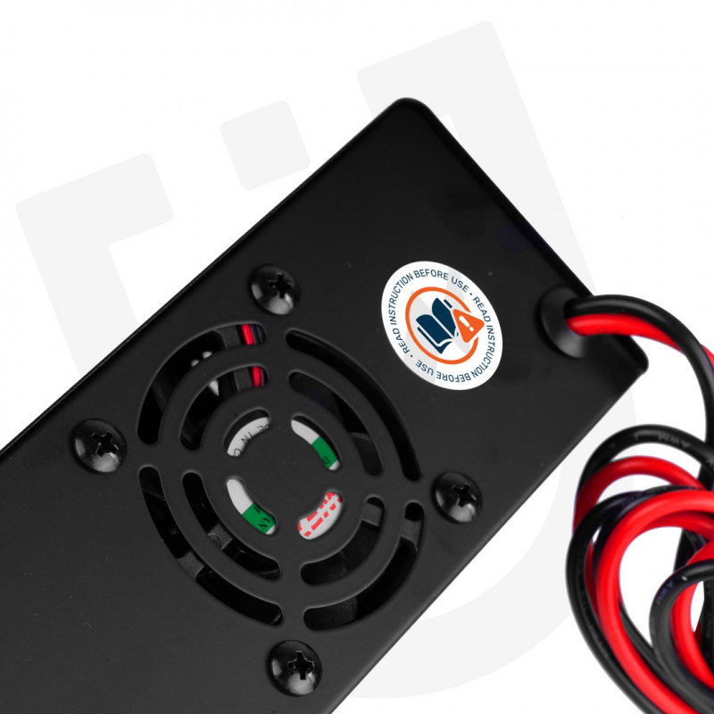 Wuber W14017 microprocessor-accuoplader, 6-12 V, 15 A