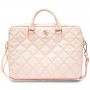 Guess GUCB15ZPSQSSGP 16-inch laptoptas, Quilted 4G, roze