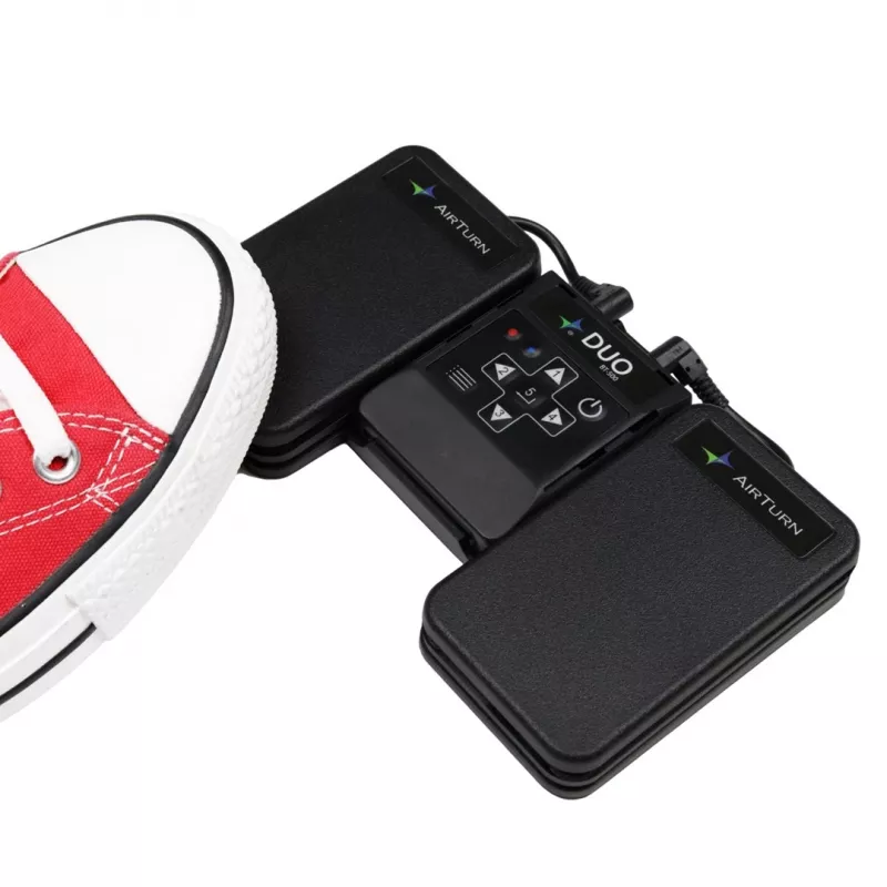 Airturn DUO 500 - Bluetooth 5.0 bladomslag-pedaalcontroller, stille membraanschakelaars, 200h accu, USB-C