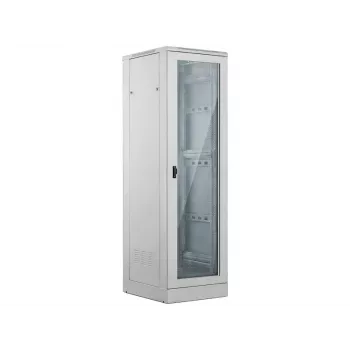 ALANTEC 24U server-rackkast 600x600mm, grijs, glazen deur voor, massieve metalen deur achter, afsluitbaar, 4 montagerails, sokkel inbegrepen, zelfmontage