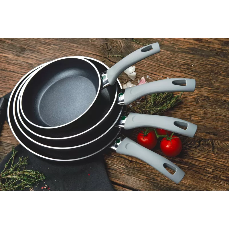Ballarini Lazise inductiebakpan 20 cm
