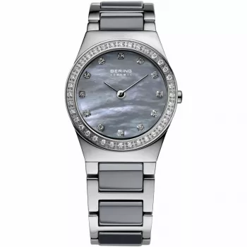 BERING dameshorloge 32426-789 (26 mm) - klassiek quartz keramisch zwart