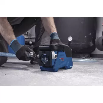 BOSCH POWERTOOLS accu-waterpomp GTP 18V-28 Solo, 18V (blauw/zwart, zonder accu, voor schoon water)