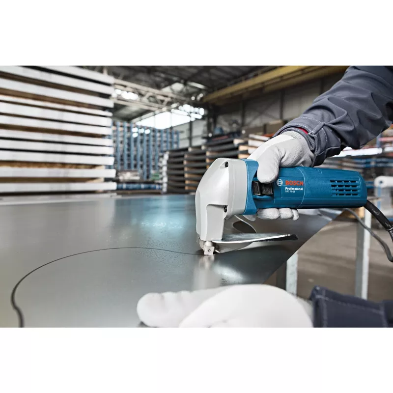 Bosch Professional GSC 75-16 metaalschaar 750 W 5200 slagen/min 0601500500