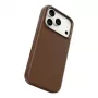 CARE by PanzerGlass Solo vegan lederen case bruin met MagSafe voor iPhone 17 Pro