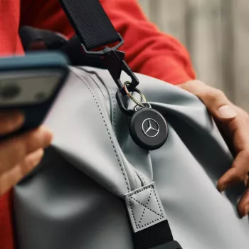 Chipolo LOOP Mercedes – oplaadbare Bluetooth-tracker met siliconenlus voor iOS & Android, zwart