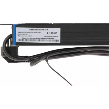 DSIT DS-8PDU-S 19 inch rack-PDU met schakelaar, 8x Schuko-stopcontacten, 2m kabel, 16A/3680W – zwart/zilver
