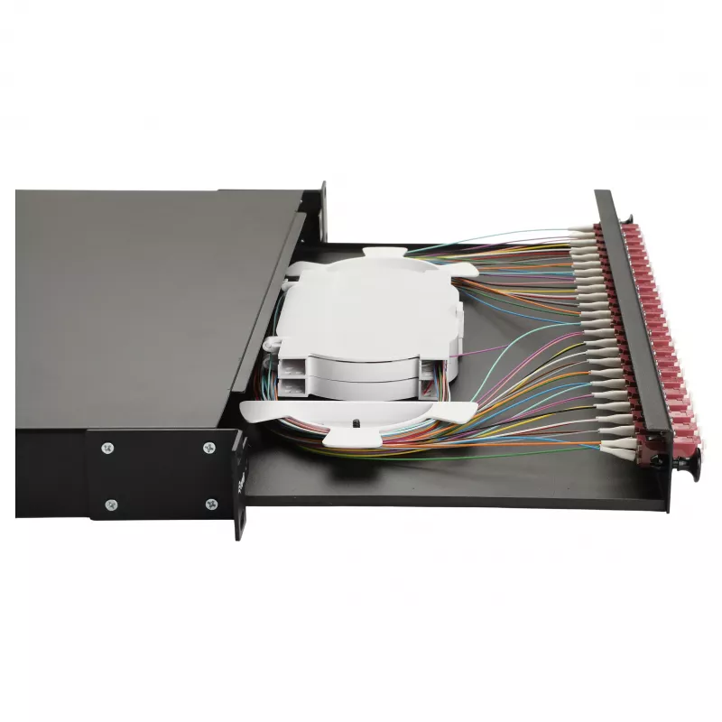 Equip 24-poorts glasvezel splicebox, LC Duplex, OM4, 1U, bestückt, zwart