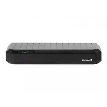 Ericsson Cradlepoint E400-5GE-AM draadloze router, WWAN 2.5GbE, Wi-Fi 7 multiband, 5G/4G, 5-jarige NetCloud Enterprise Branch Essentials en Advanced plannen, voor P/N: 170921-000, 170923-000, 170924-000, 170925-000 (BLA5-E400-5GE-GL-M)