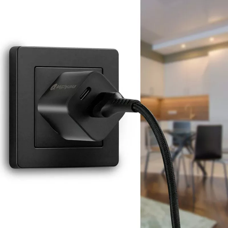 everActive CBB-1IBR USB-A naar Lightning RGB LED gevlochten kabel 1m 2.4A zwart
