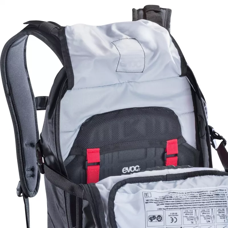 EVOC FR Enduro Blackline 16 rugzak - zwart, maat S