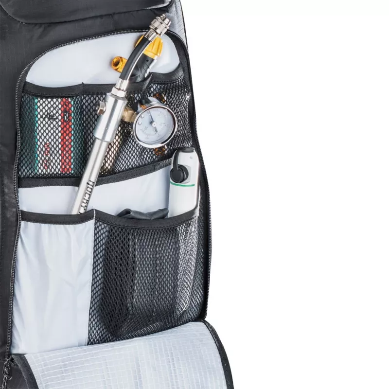EVOC FR Enduro Blackline 16 rugzak - zwart, maat S