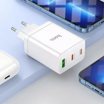 HOCO 35W dual USB-C + USB-A PD & QC3.0 wandlader met USB-C naar Lightning kabel, wit