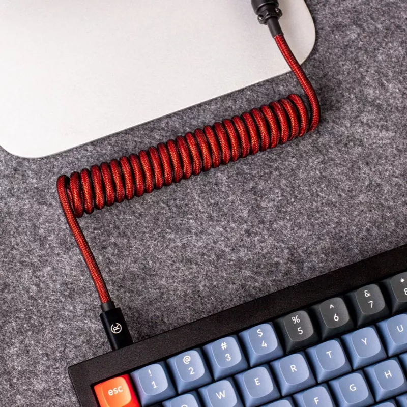Keychron coiled aviator-kabel - rood (USB-A naar USB-C, 2m, afneembare GX12)