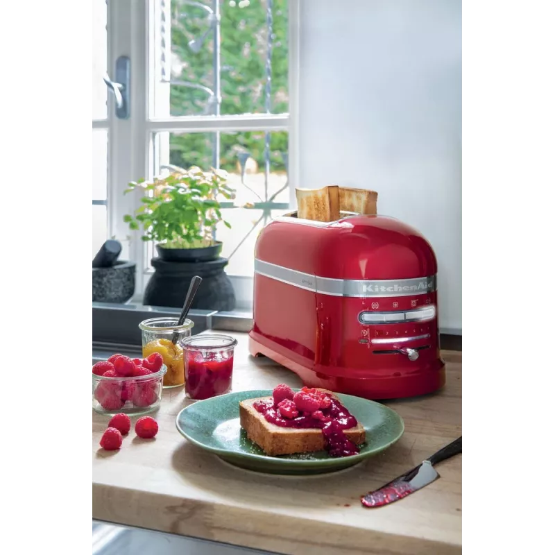 KitchenAid Artisan 2-slot toaster 5KMT2204ECA 1250 W Empire Red
