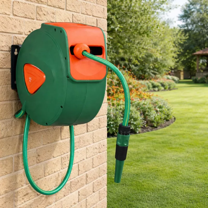 LEAN wandgemonteerde automatische haspel met tuinslang 30m + 2m
