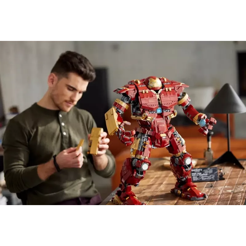 LEGO Marvel Hulkbuster 76210 bouwset (4049 onderdelen) voor volwassenen