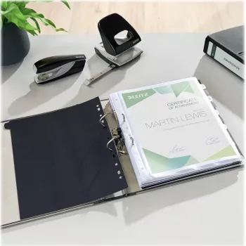 Leitz 1050 standaard ordner A4 52 mm zwart recyclingkarton met sleuven, vingergat, metalen hoekbeslag 1050-50-95