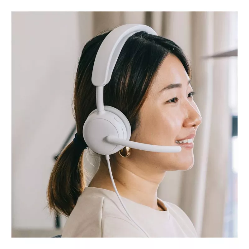 Logitech Zone Wired 2 on-ear USB-C headset met ruisonderdrukkende beugelmicrofoon, off-white