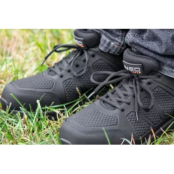 NEO TOOLS werkschoenen S1P SRC met composiet veiligheidsneus en Kevlar binnenzool, maat 42