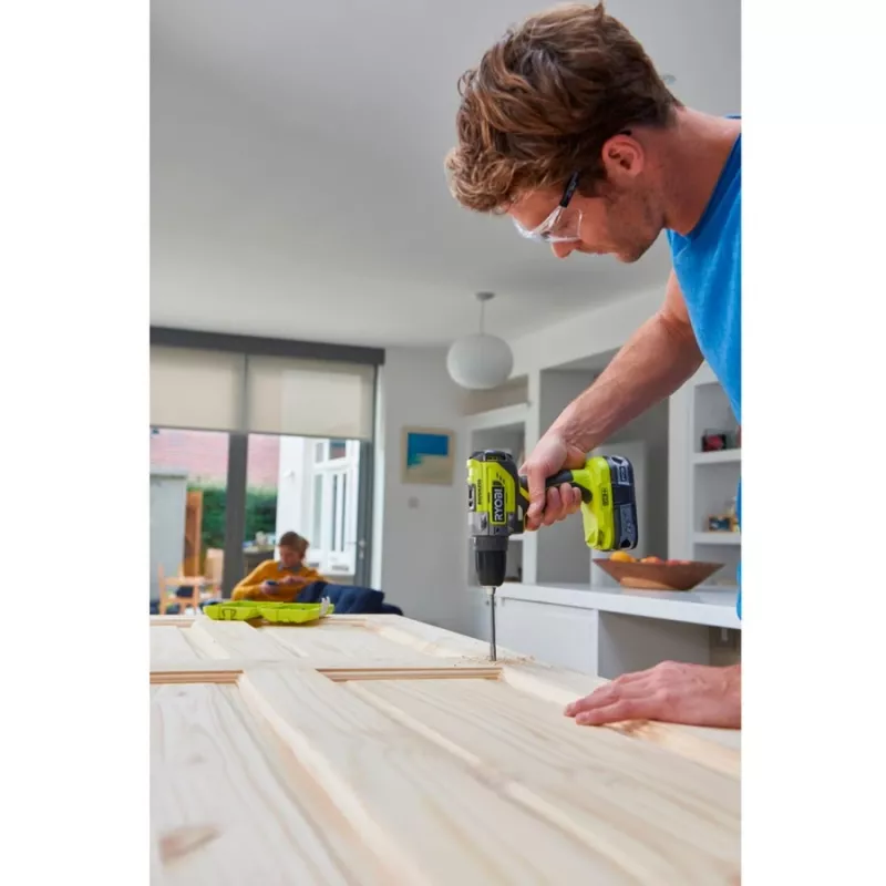 RYOBI ONE+ 18V accuklopboormachine R18PD5-220S, 2x 2,0Ah Li-Ion accu's