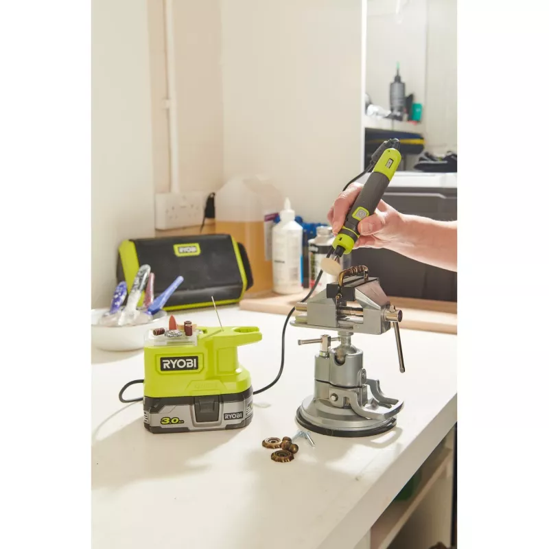RYOBI ONE+ 18V Accu Multifunctioneel Gereedschap RRT18-0 met 15 Accessoires