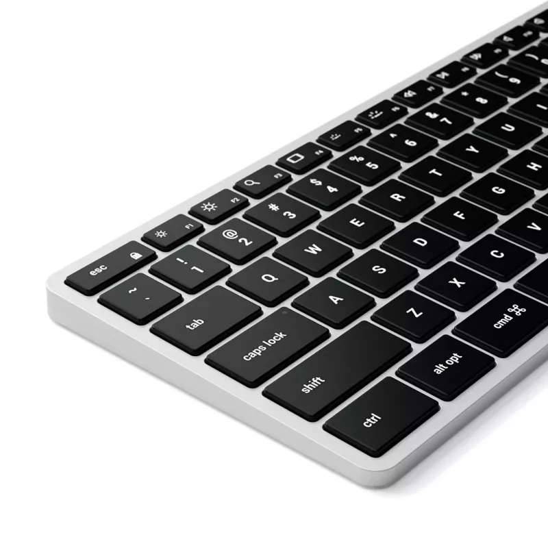 Satechi Slim X3 Bluetooth-toetsenbord met numeriek toetsenblok - zilver