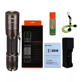 SUPERFIRE A6 zaklamp - 1200 lumen P50 LED, 280m bereik, USB oplaadbaar, zoombaar, IP44