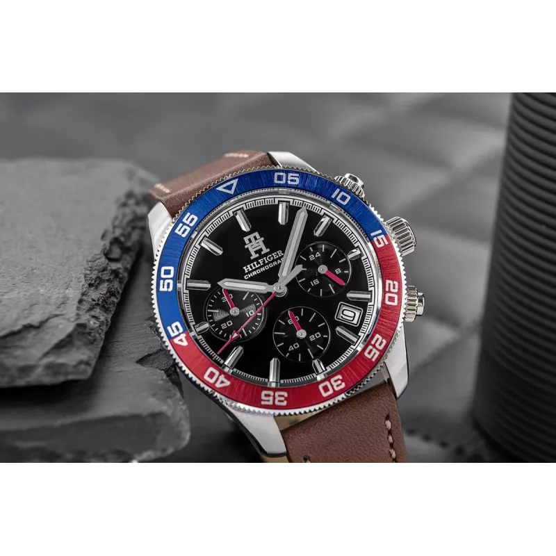 Tommy Hilfiger heren Damon quartz horloge 1792166 40mm blauwe wijzerplaat bruin leer