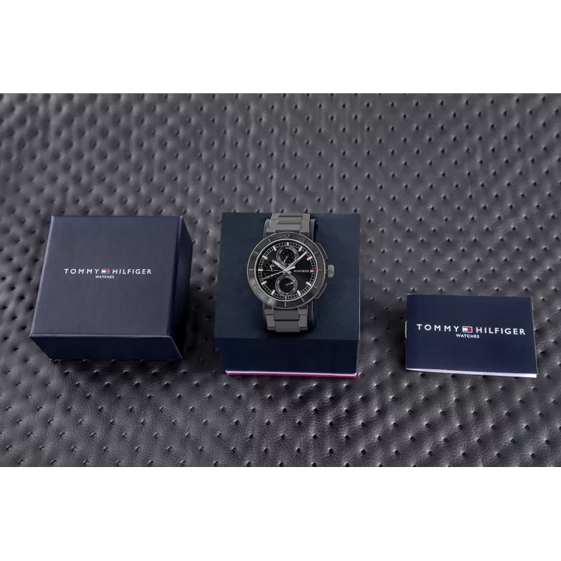 Tommy Hilfiger heren Decker quartzhorloge 44mm edelstaal blauwe wijzerplaat bruin leer