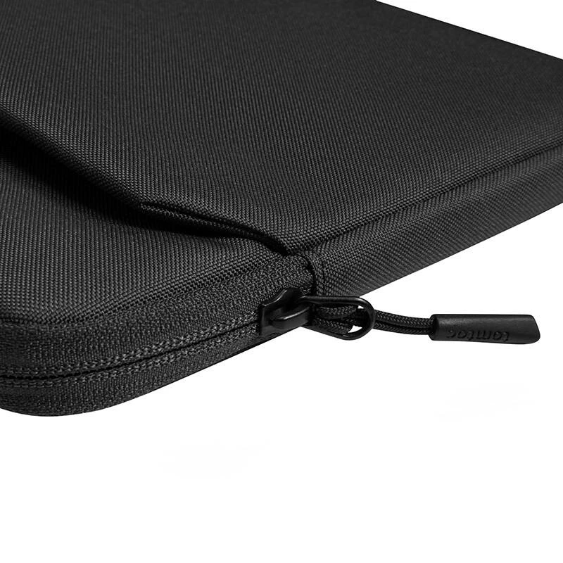 Tomtoc Light-A18 14 inch laptophoes (zwart)