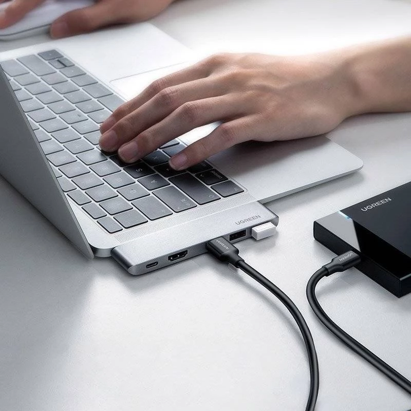 UGREEN 60559 5-in-2 USB-C-hub voor MacBook Pro/Air, USB-C PD 100W, HDMI 4K, 3x USB 3.0